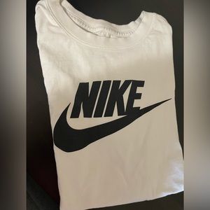 White Nike women’s t shirt, size medium
